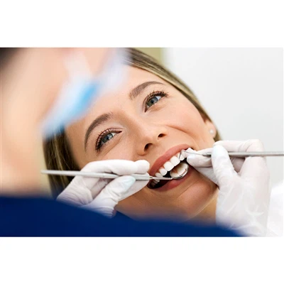 دانتوں کے امپلانٹس کے کیا فوائد ہیں؟